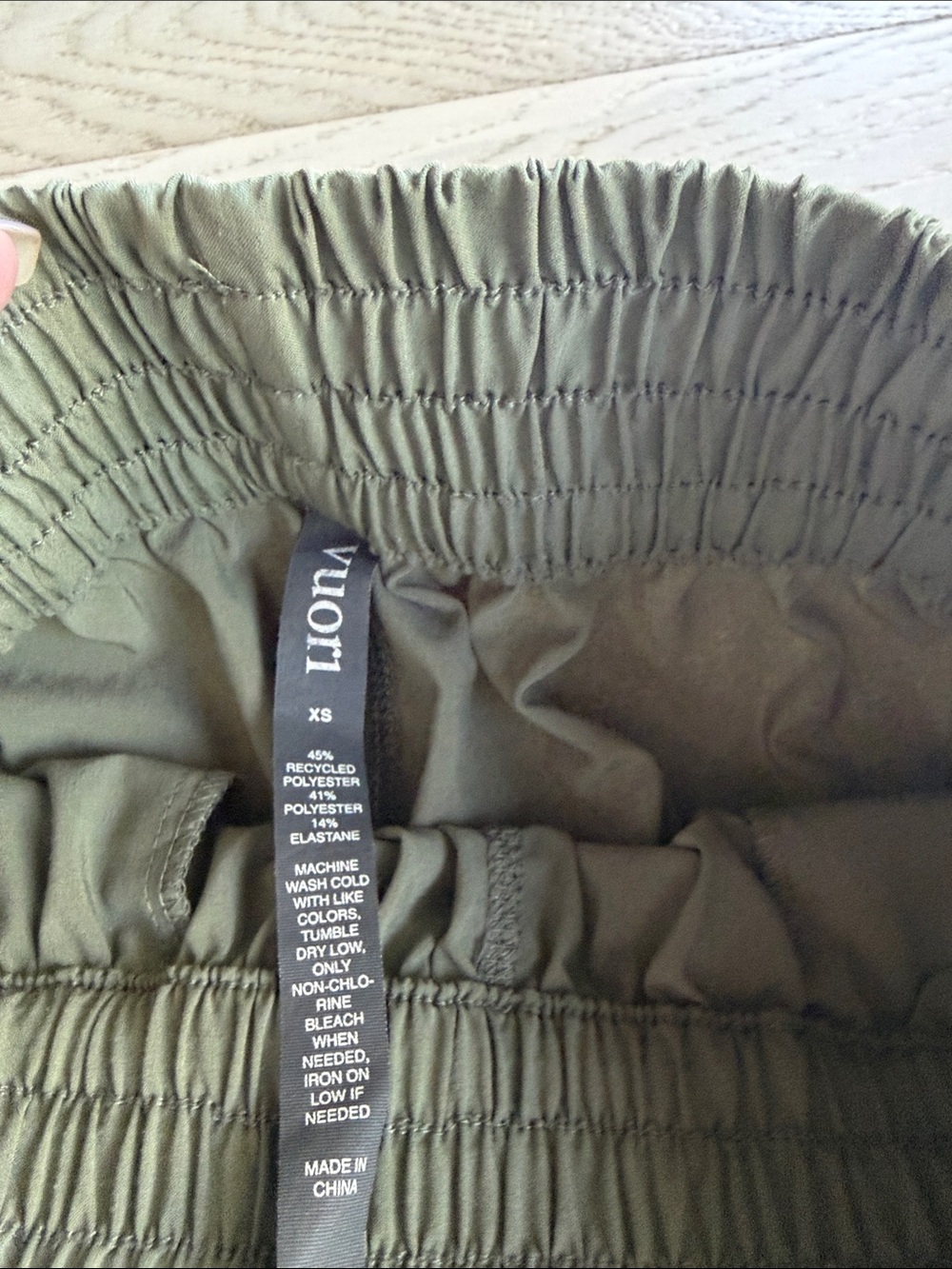 Vuori Villa Shorts Olive Green Athletic Pull-On Shorts - Picture 2 of 5
